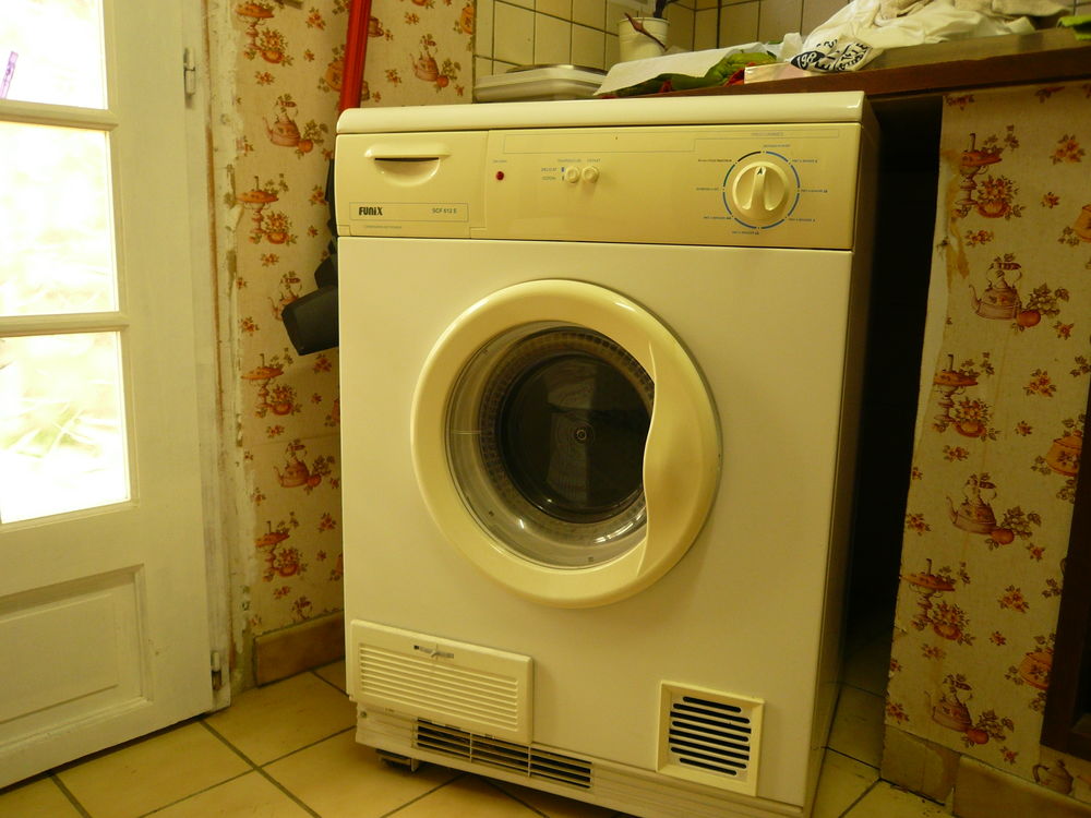 S�che linge FUNIX SCF612E 0 Lan�on-Provence (13)