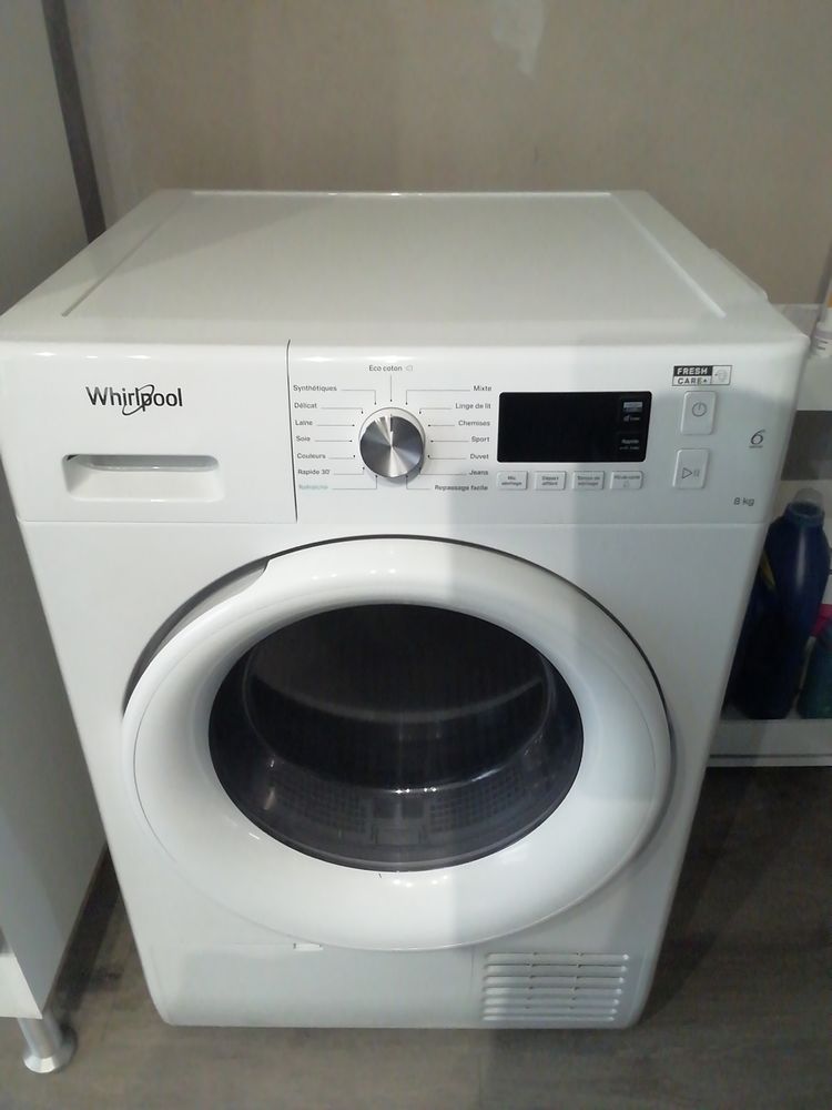 S�che linge whirlpool � condensation 240 L'Absie (79)