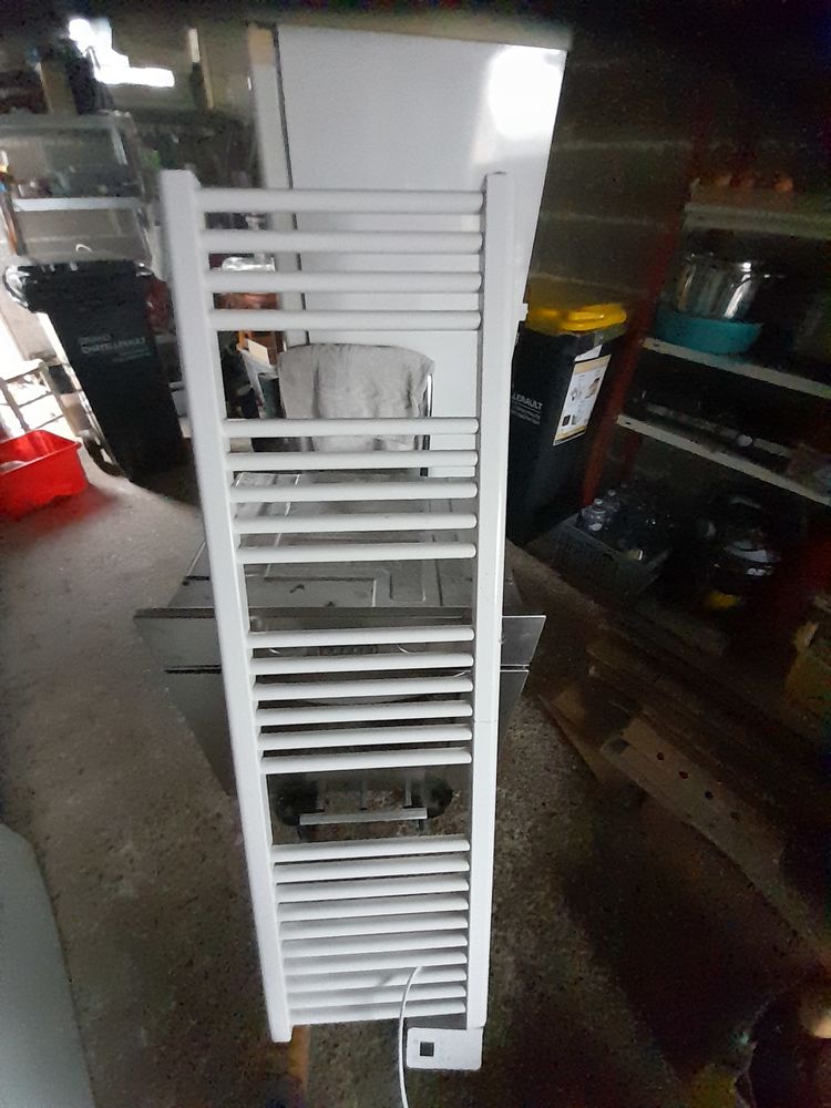 S�che serviettes 45 Dang�-Saint-Romain (86)