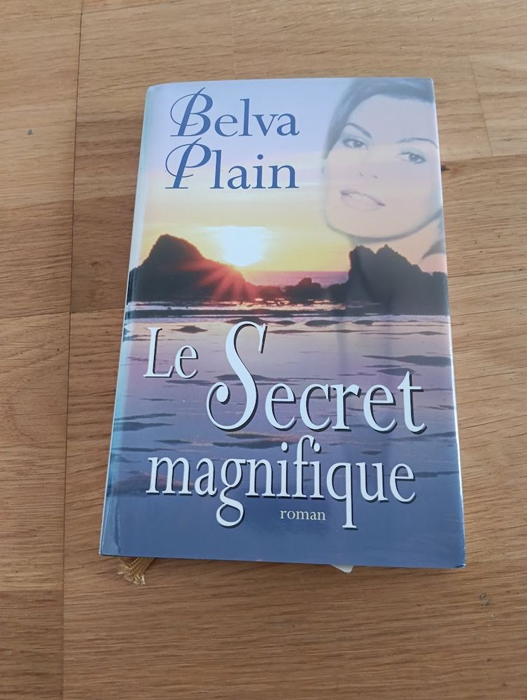 M (65) - Le secret magnifique ? Belva Plain 0 Paris 13 (75)