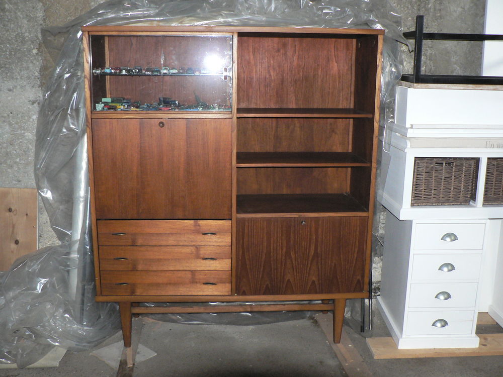 Secr�taire biblioth�que style su�dois 115 La Tour-du-Pin (38)