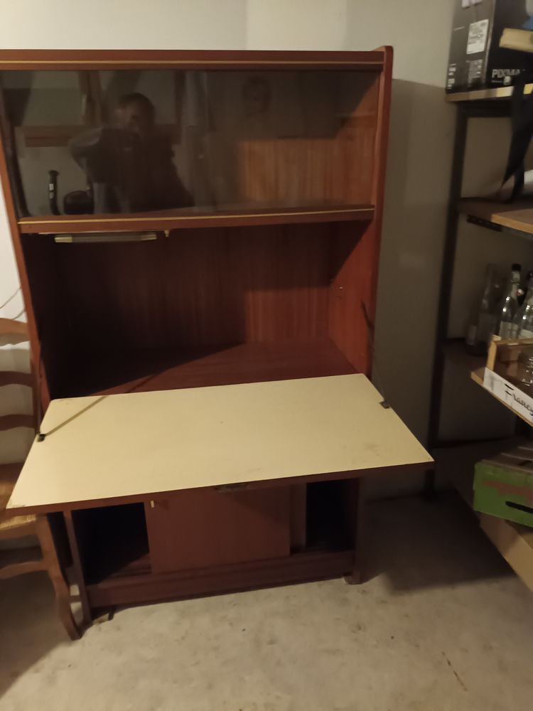 Secr�taire classeur 15 Les Aveni�res (38)