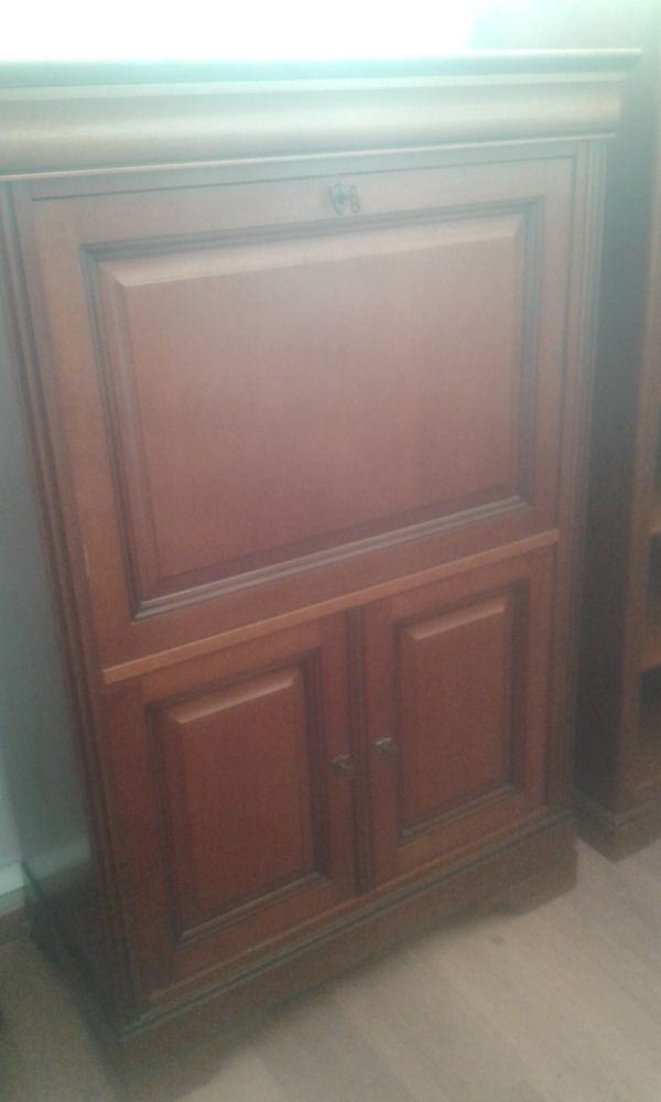 Secr�taire merisier 60 Marseille 13 (13)