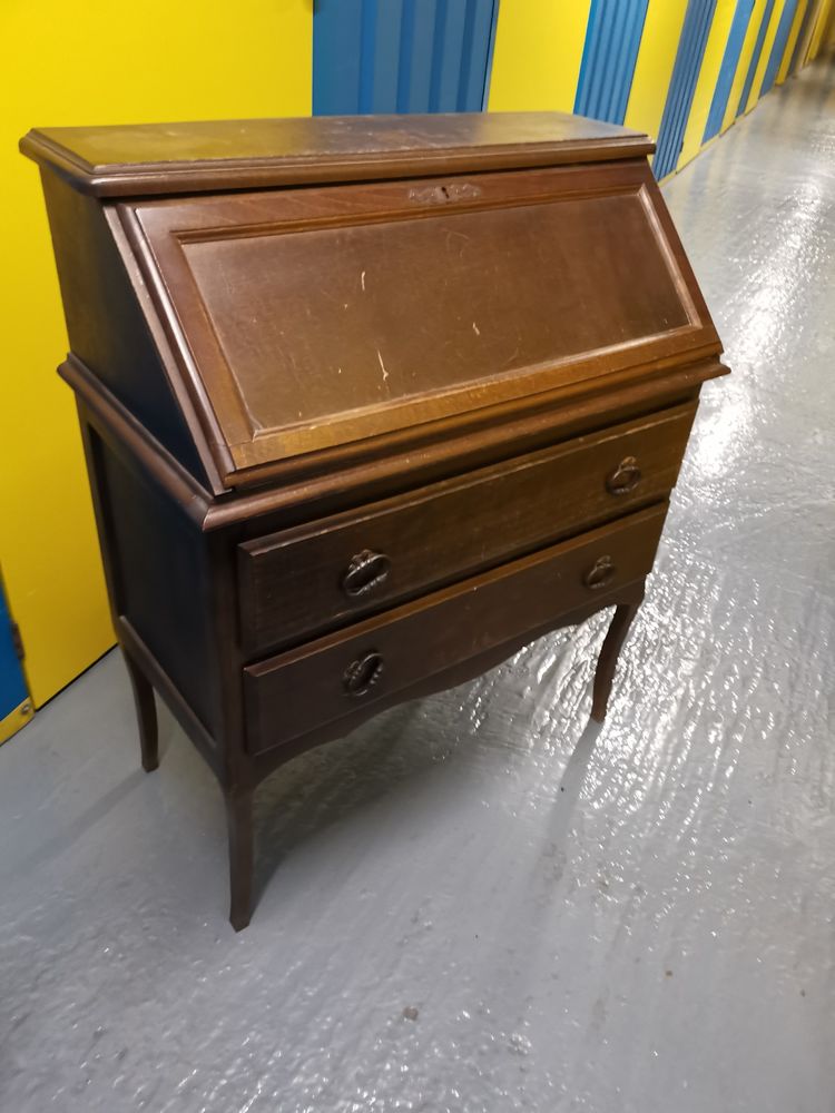 Secr�taire ou dos d'�ne 60 Paris 20 (75)