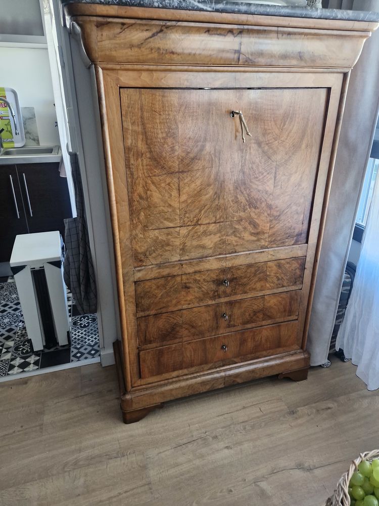 secretaire 240 Bordeaux (33)