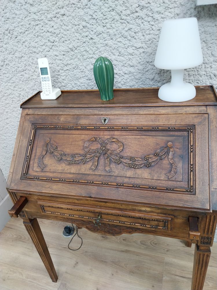 secr�taire 150 Saint-Galmier (42)