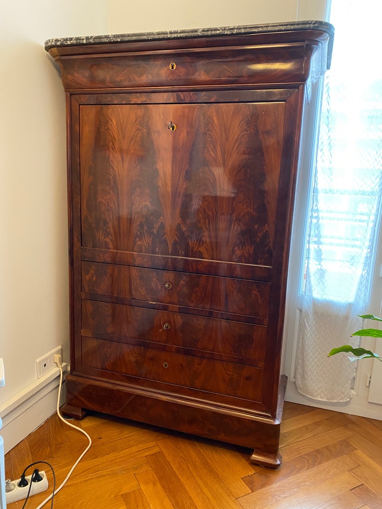 secr�taire 850 Nice (06)