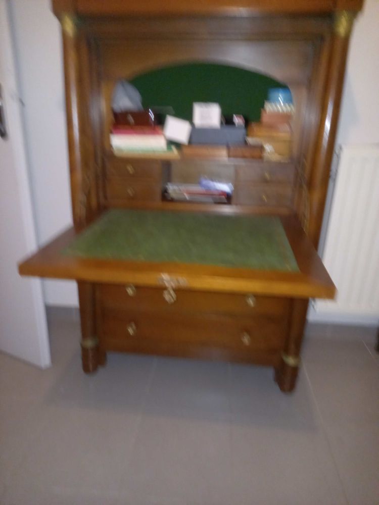 secr�taire 300 Soues (80)