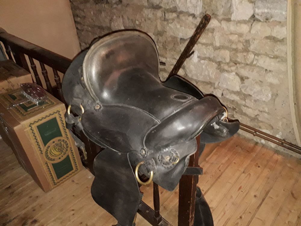 selle cuir 300 Chaix (85)