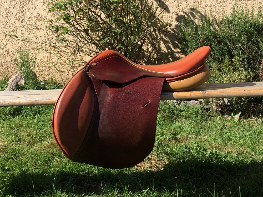 selle d'�quitation 350 Vic-en-Bigorre (65)