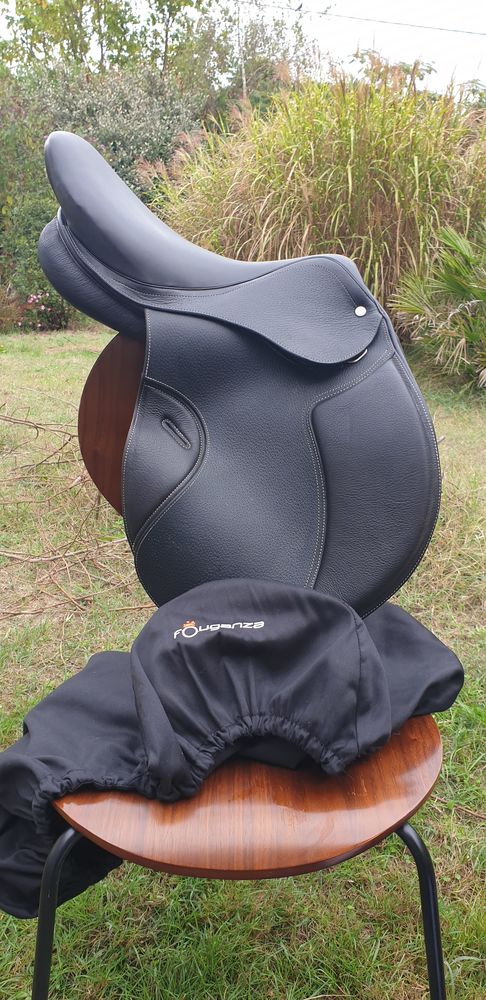 Selle mixte fouganza 250 Virsac (33)
