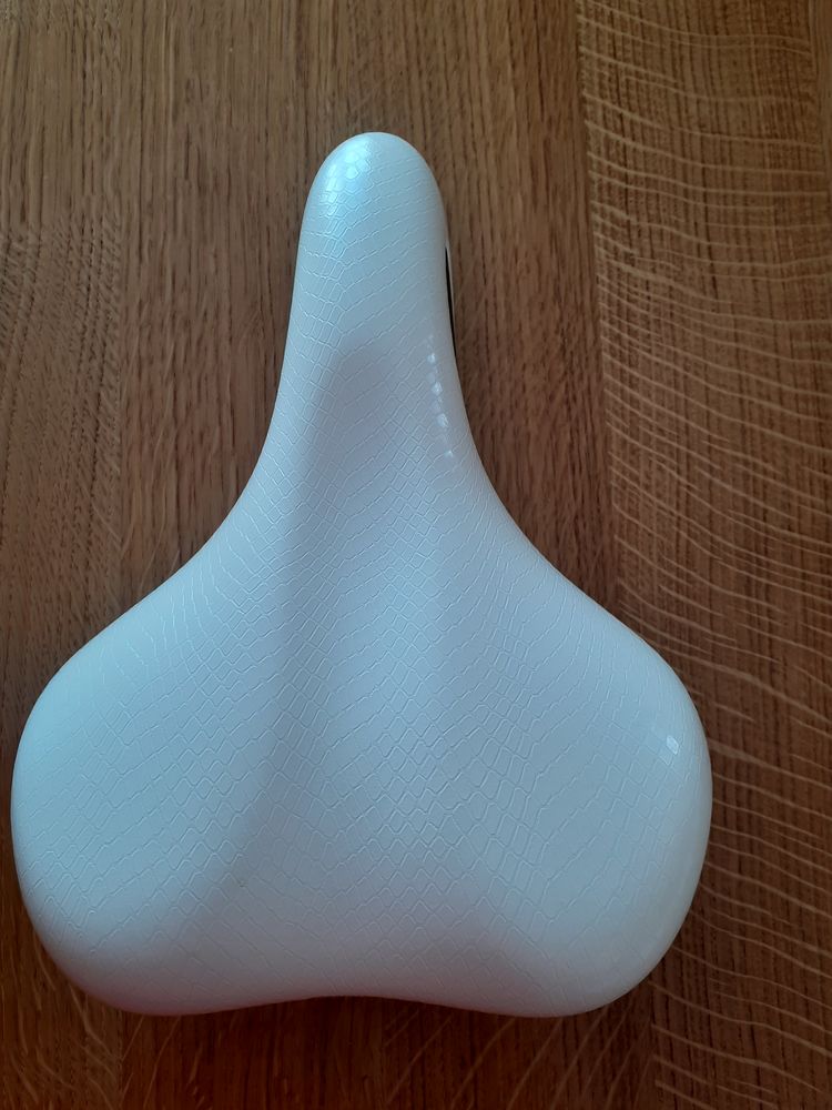 Selle Neuve ROYAL WAVE 10 Varois-et-Chaignot (21)