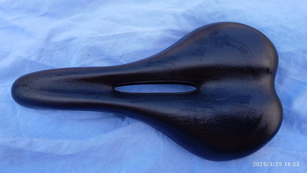 selle de v�lo neuve 40 Allevard (38)