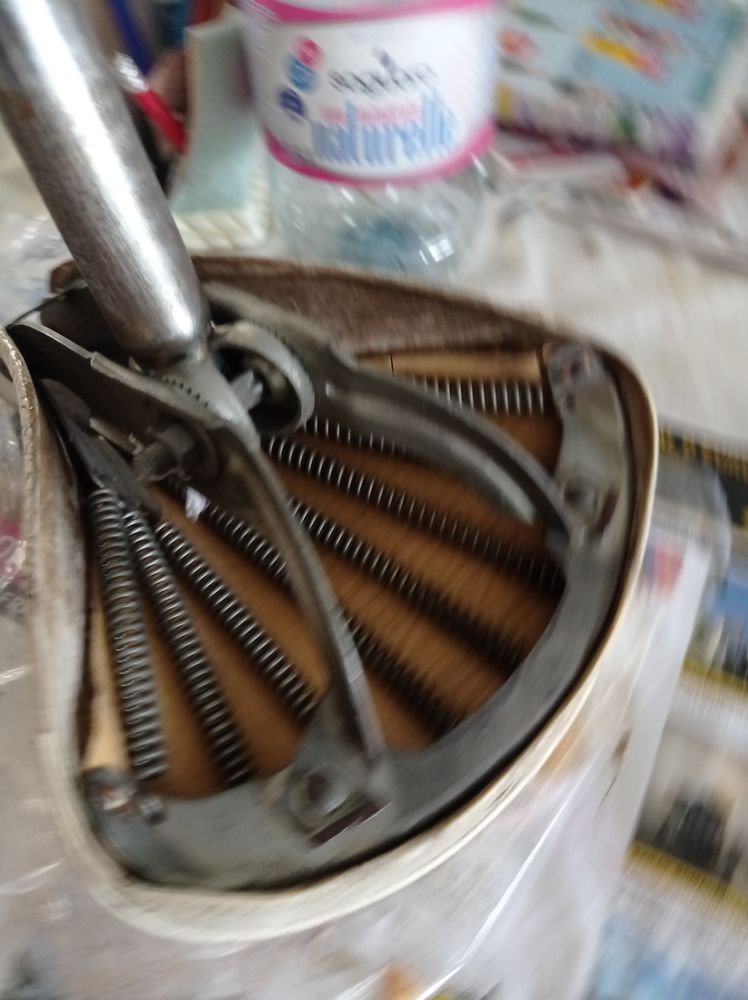 Selle vintage 15 Morsang-sur-Orge (91)