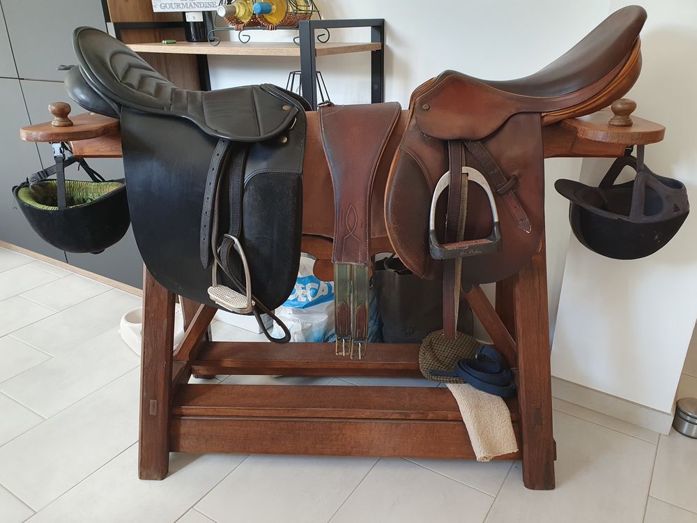 Selles d'obstacle et de randonn�e 300 Lecci (20)