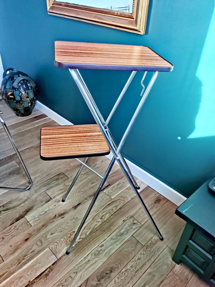 Sellette ann�e 70. 18 Le Raincy (93)