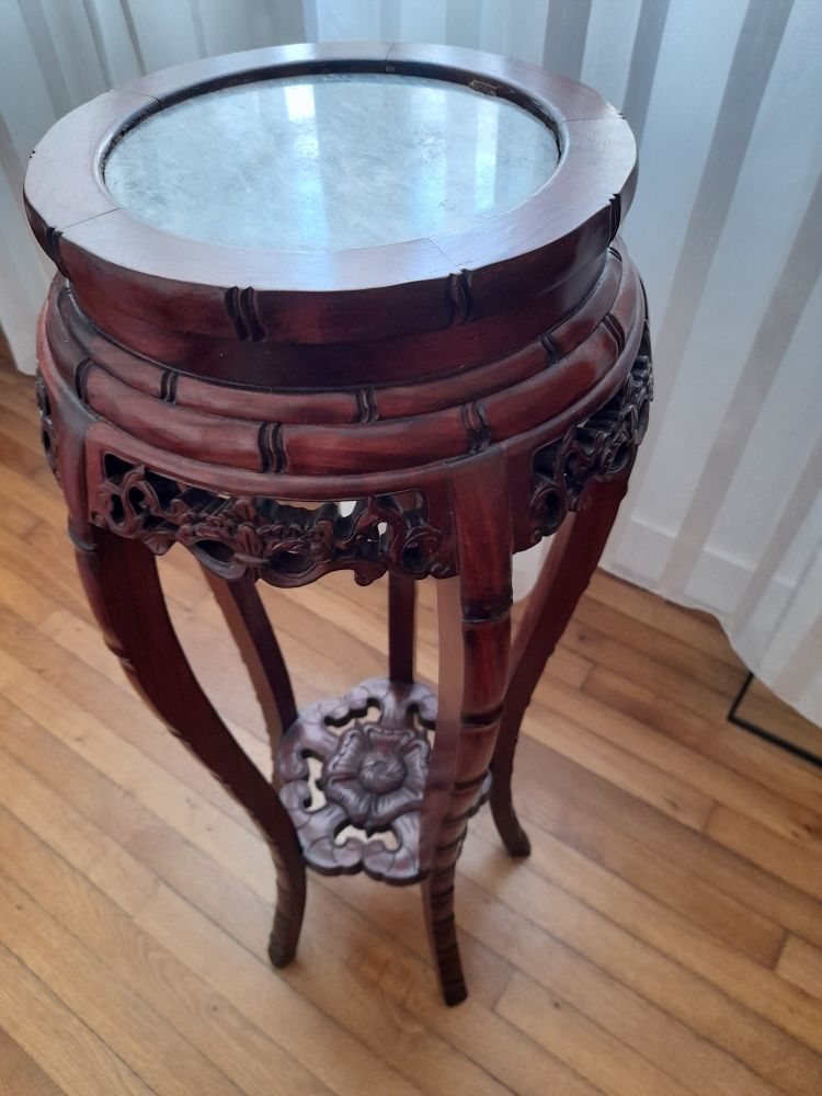 sellette en bois acajou et marbre 87 Saint-Nazaire (44)