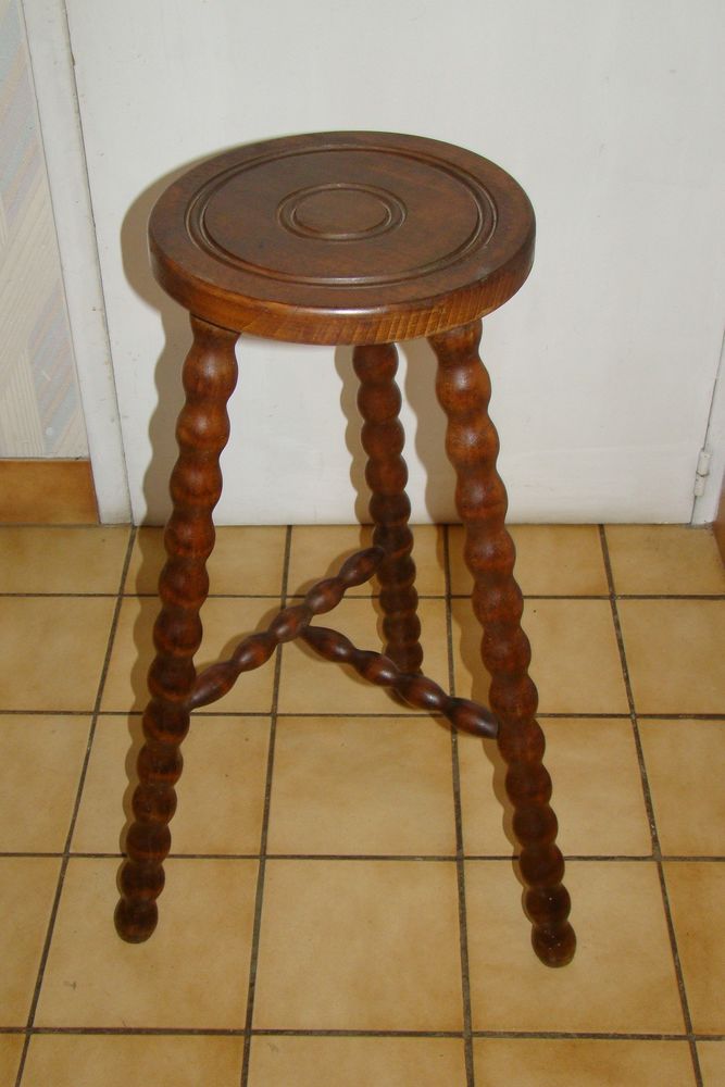 Sellette tripode � pieds perl�s ? vintage ann�es 1950 80 Gargenville (78)