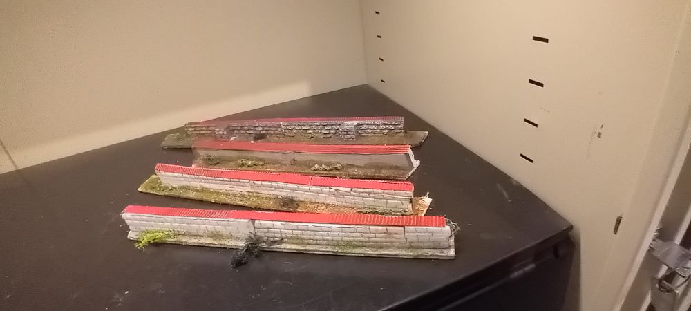 4 s�parations murs bas pierre gris et barri�res jardin 6 Anais (16)