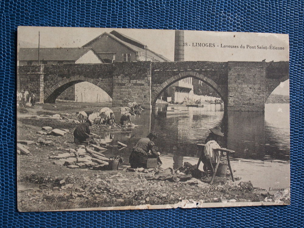 ME SEPARE DE MES COLLECTIONS DE CPA - CPM -CPSM et TIMBRES 1 Domme (24)