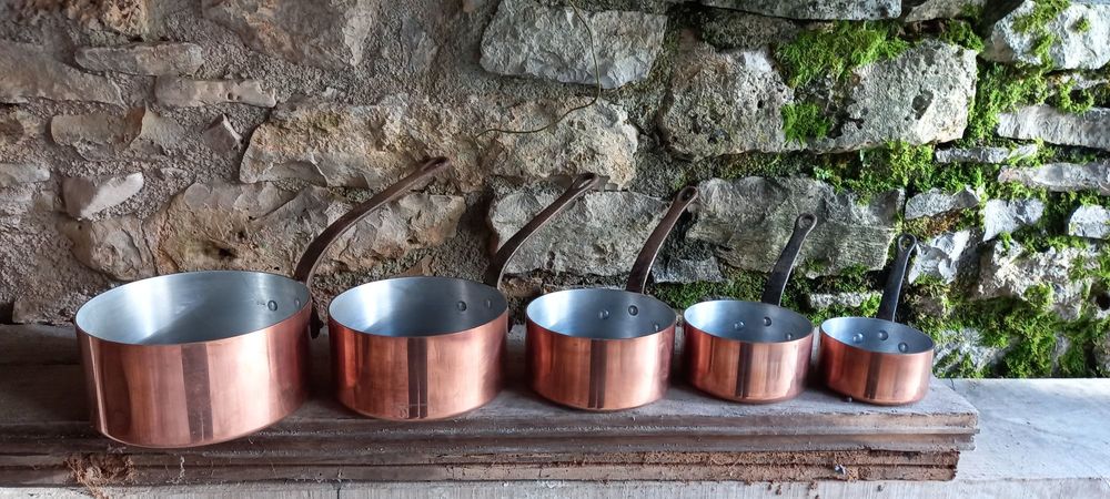 S�rie de casseroles en cuivres �tam�s 120 Lissac-et-Mouret (46)