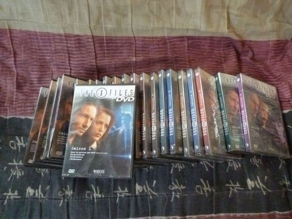 S�rie X-Files
21 DVD de saison 1 � 6 5 Eaubonne (95)