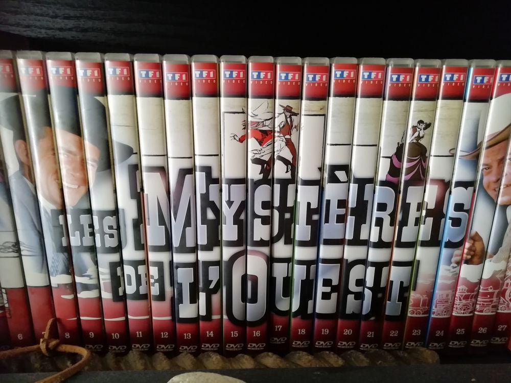 s�rie DVD neuf jamais lu 50 Charleville-M�zi�res (08)