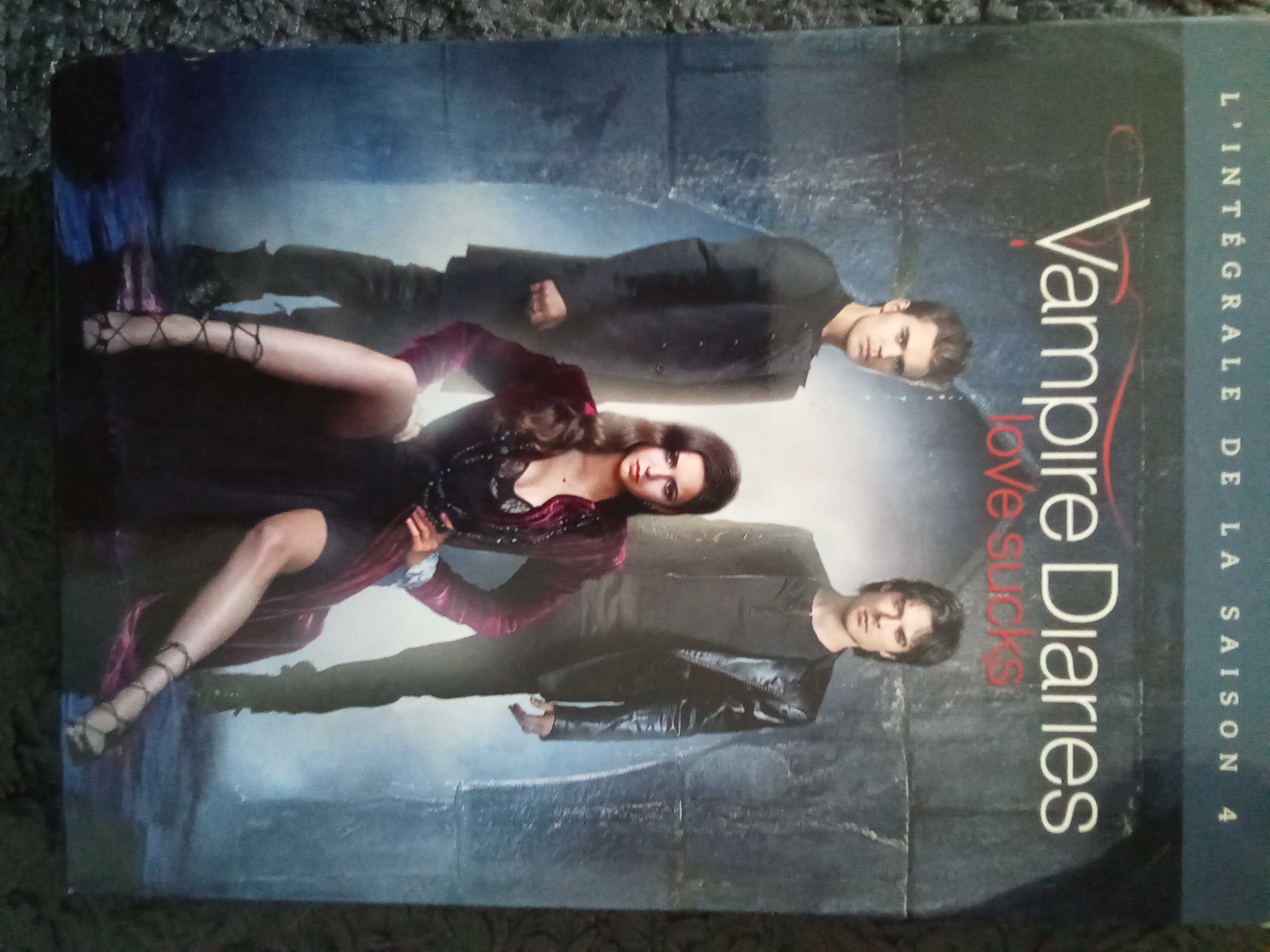 S�rie Vampire Diaries 36 Toulon (83)