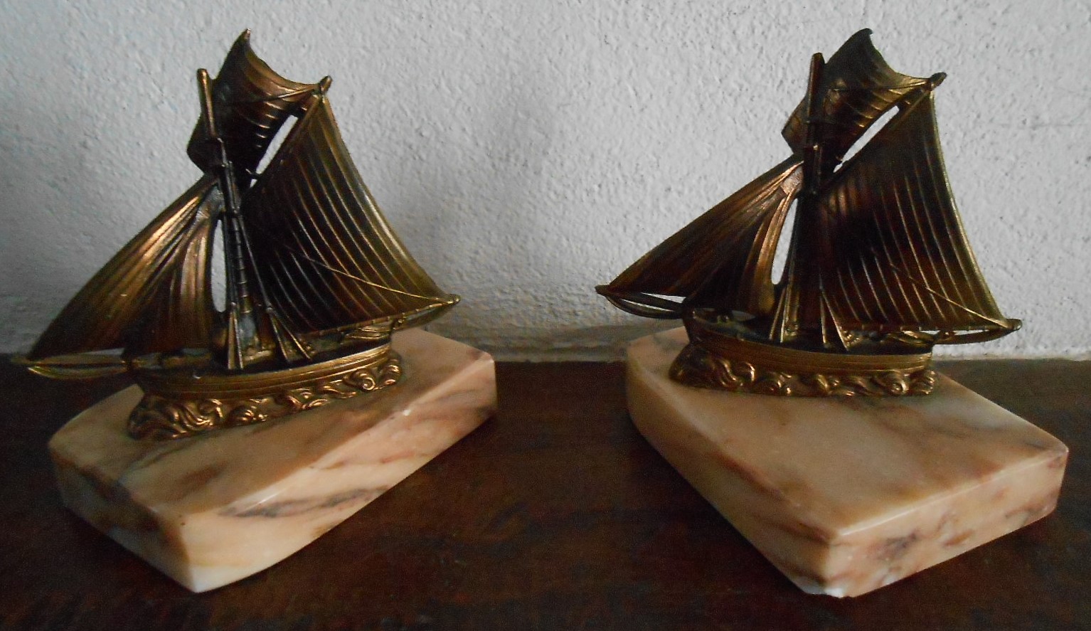 Serre-livres ou presse-papiers ? Voiliers sur socle marbre 40 Limoges (87)