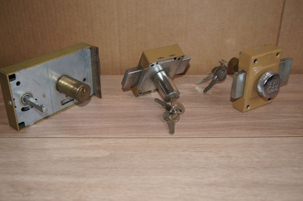 lot de serrure 30 Albert (80)