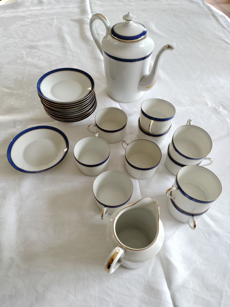 Service caf� ancien porcelaine de Limoges 60 Saintes (17)