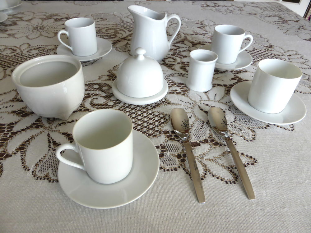 Service � caf� et d�jeuner neuf en porcelaine 25 Rouvroy (62)