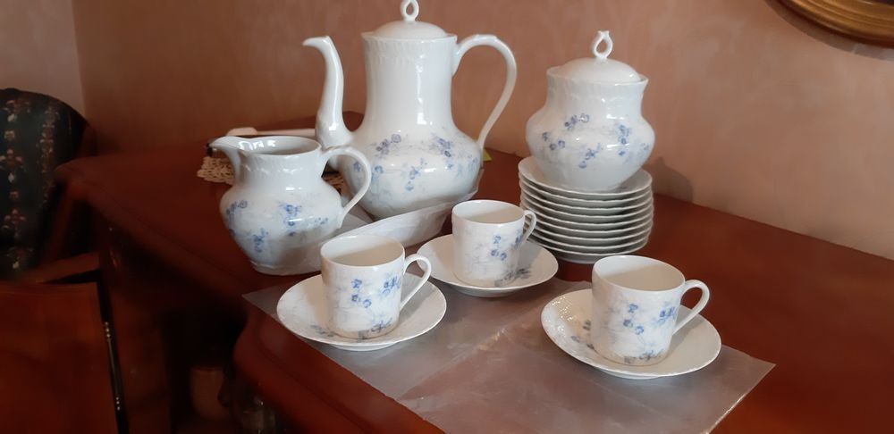 SERVICE A  CAFE LIMOGES 20 Saint-Etienne (42)