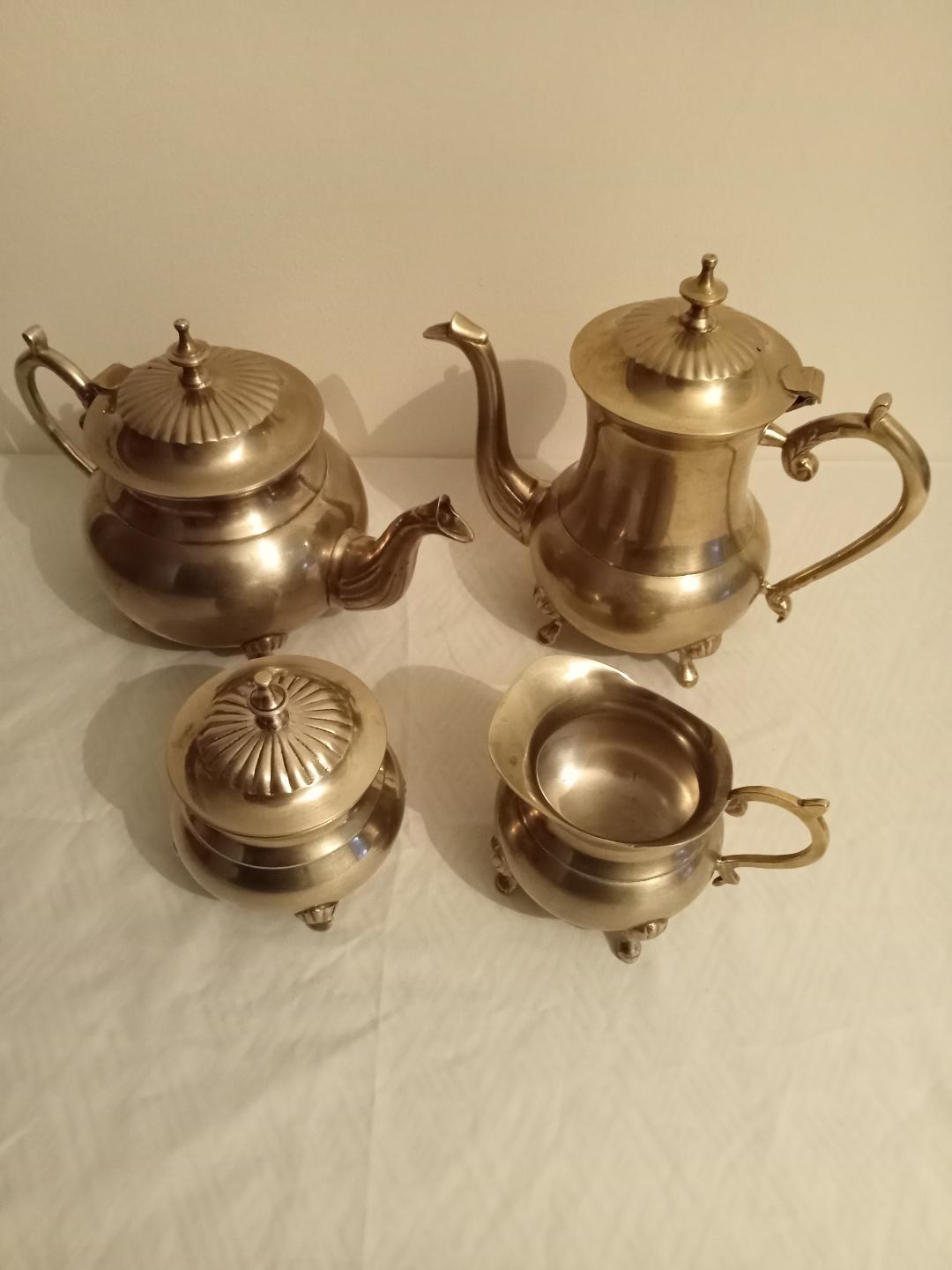 Service � caf�/� th� en m�tal argent� 130 Aix-en-Provence (13)