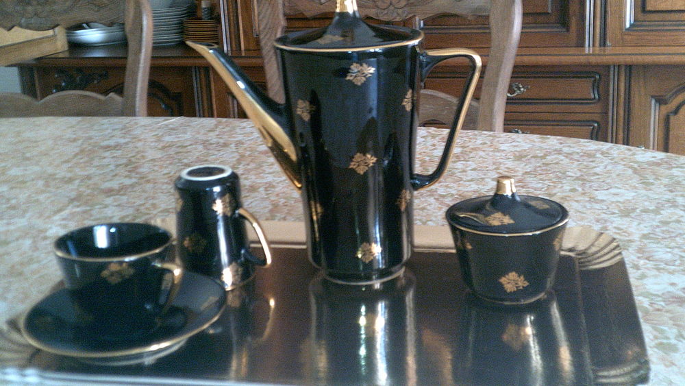 service � caf� noir 15 Ostricourt (59)