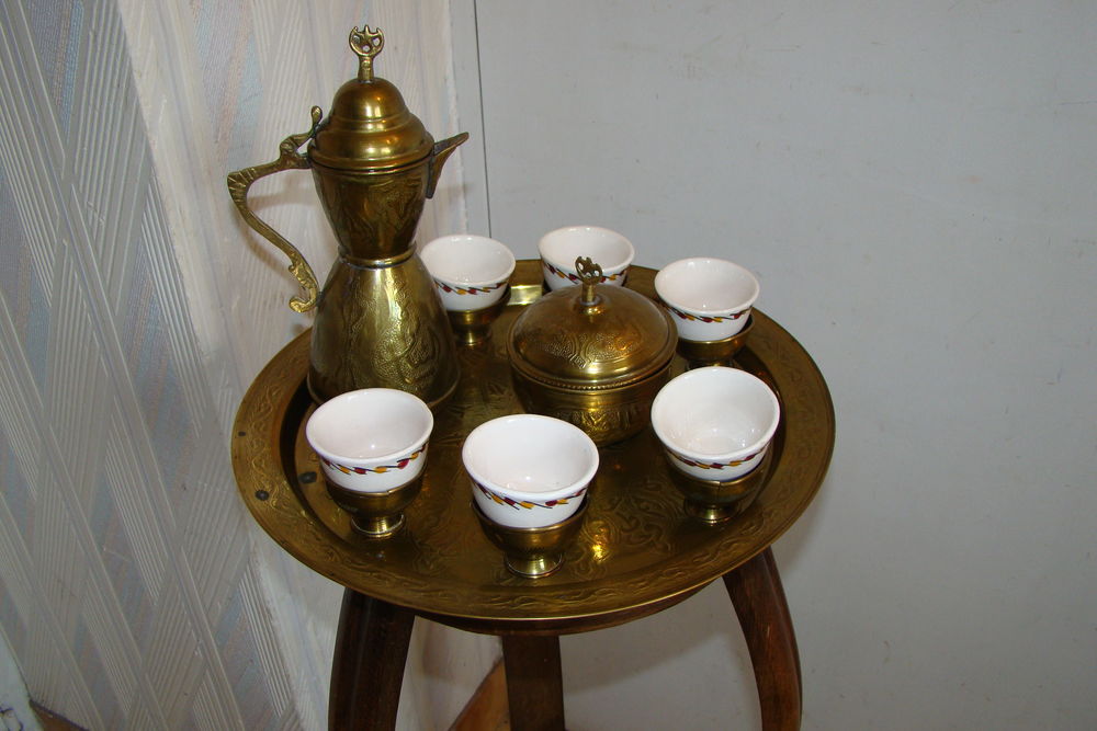 Service � caf� oriental en laiton vintage ann�es 1970 20 Gargenville (78)