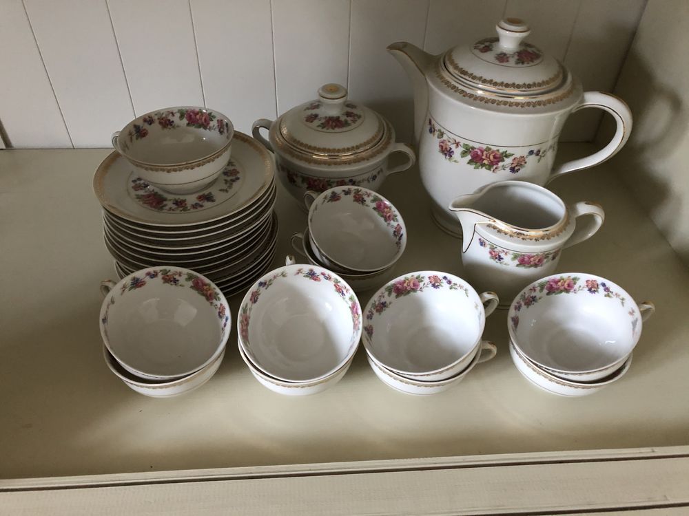 Service caf� ou � the porcelaine de Limoges 100 Saint-Jorioz (74)