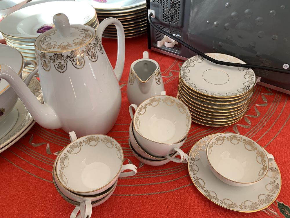 service � caf� porcelaine de Lure 50 Cannes La Bocca (06)