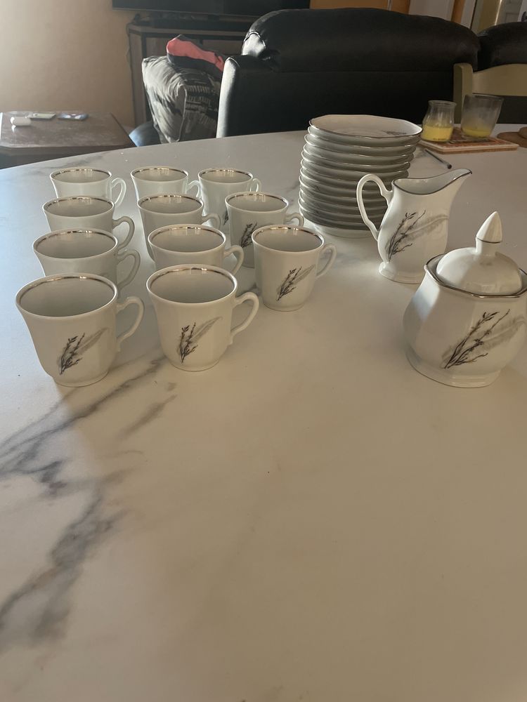 Service � caf� reste 11 tasses 30 Mions (69)