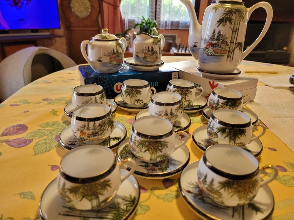 SERVICE � THE  ET CAFE 40 Mazan (84)