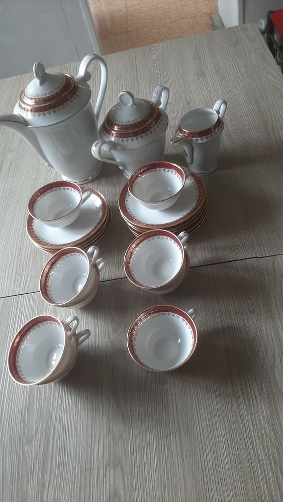 service � caf� ou th�
50 Perpignan (66)