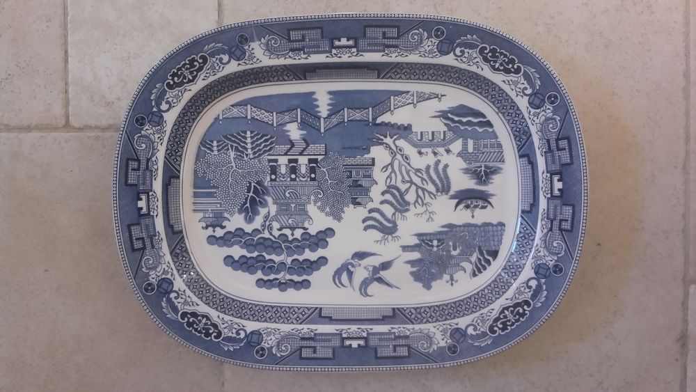 Service en c�ramique anglaise Churchill 120 Croisilles (14)