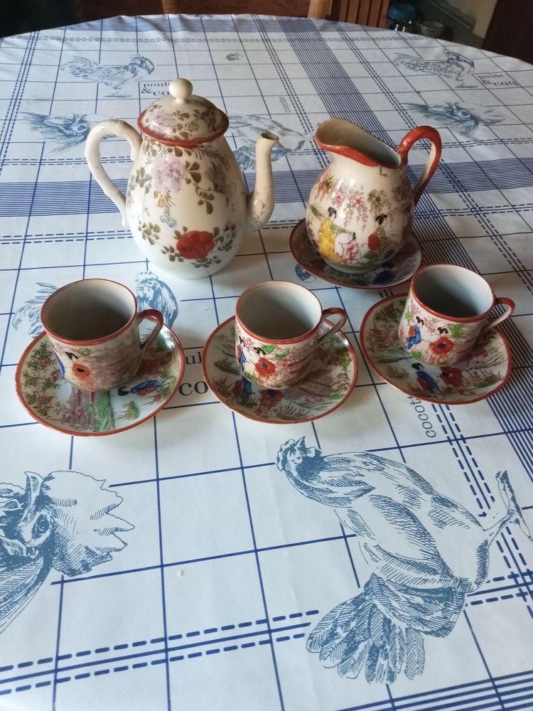 Service � th� chinois ancien estampill� 15 Millencourt-en-Ponthieu (80)