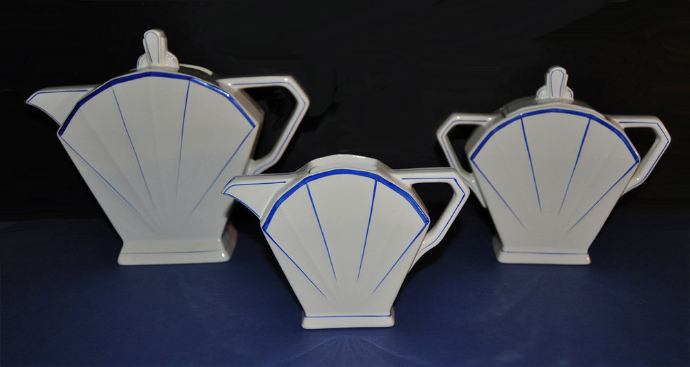 Service complet � caf� ou th� ancien, art d�co �ventail 160 Orl�ans (45)