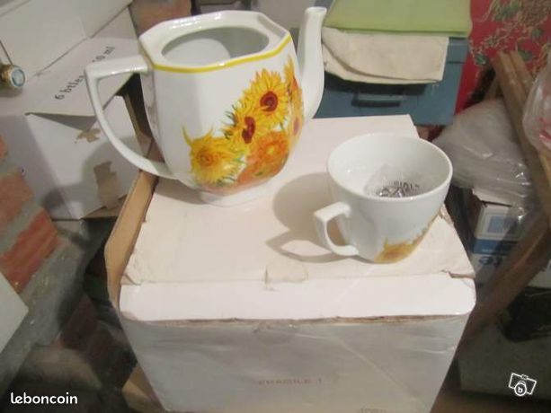 Service à thé neuf fleurs tournesol vintage 5 Mérignies (59)