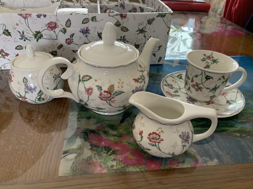 Service �  th� neuf 45 Estaires (59)