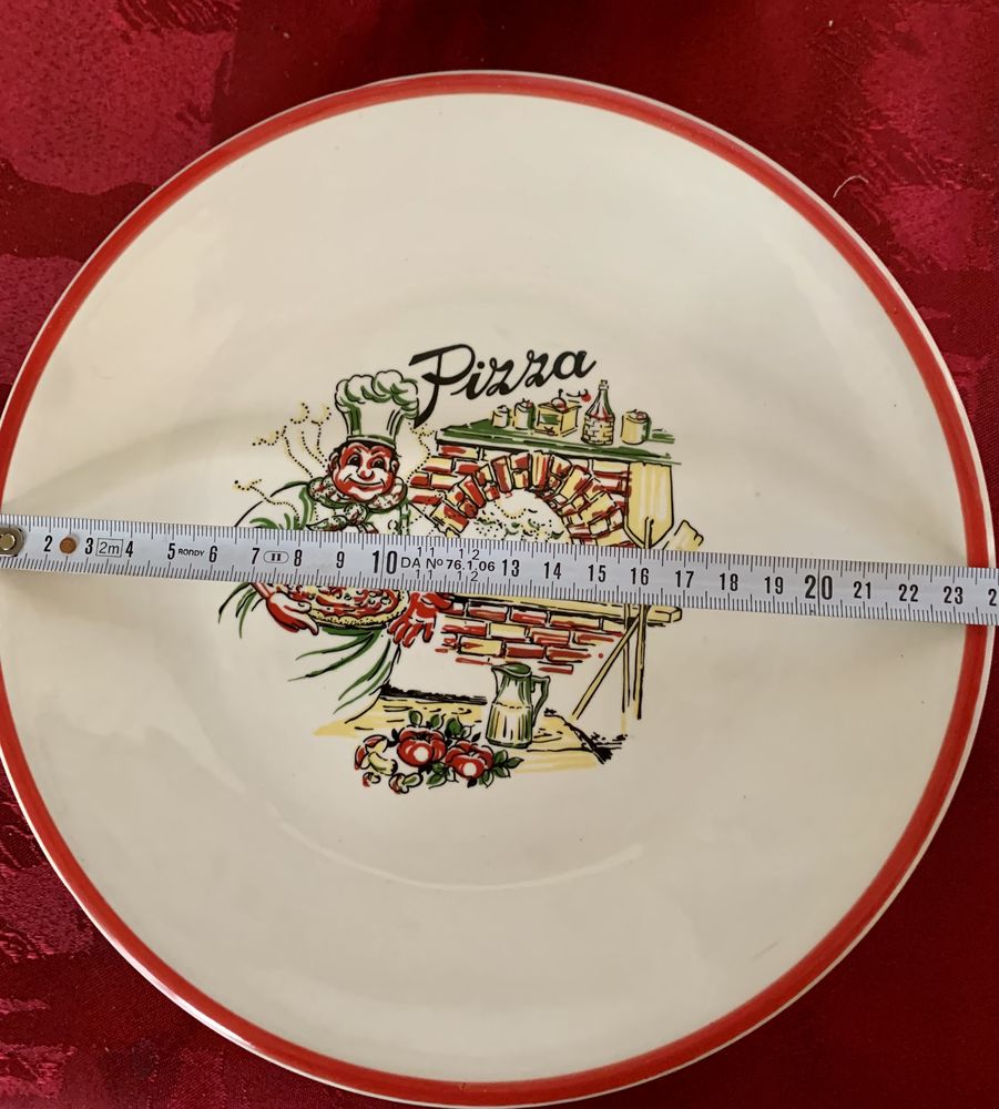 SERVICE � PIZZA 20 Auxerre (89)