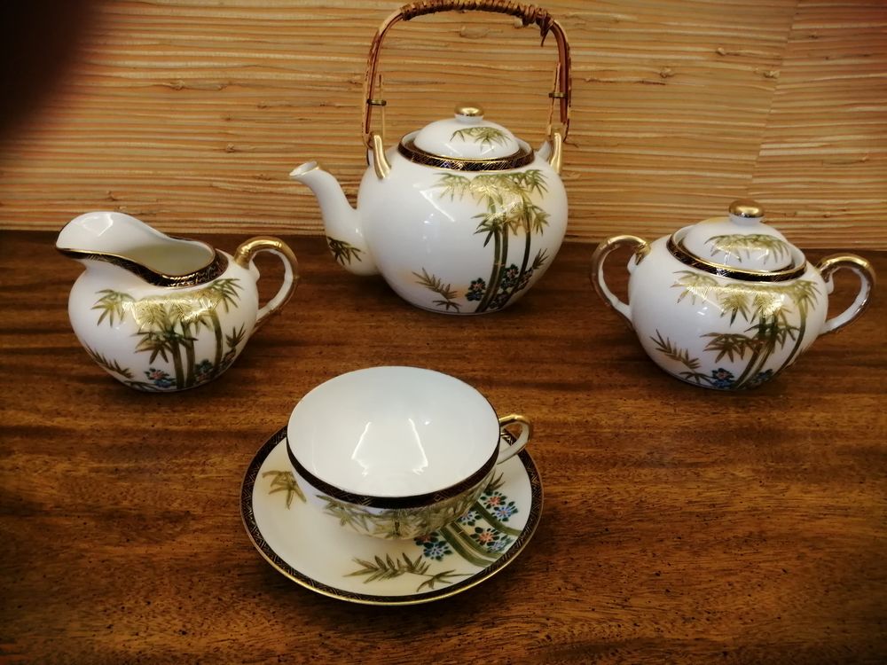 service à thé porcelaine fine japon 27 pièces 120 Bages (66)