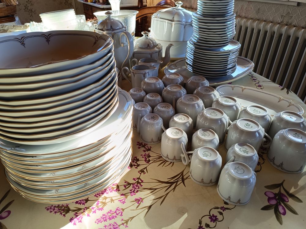 Service de porcelaine Wildem Bavaria 800 Cranves-Sales (74)