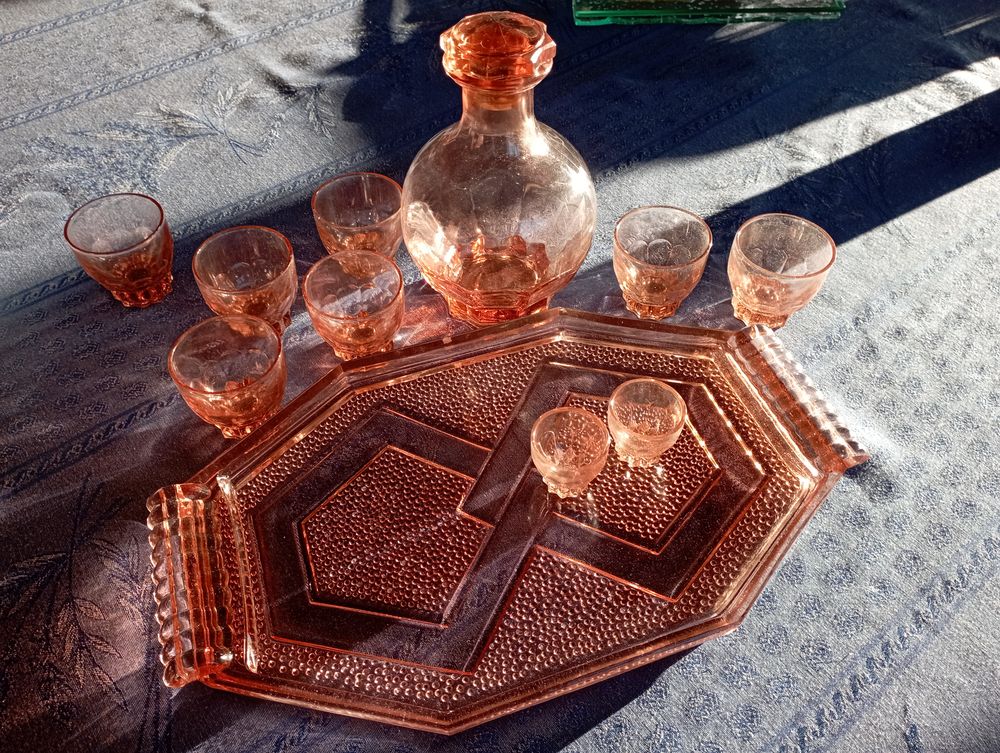 SERVICE PORTO VERRE ROSE ART DECO 26 Limoges (87)